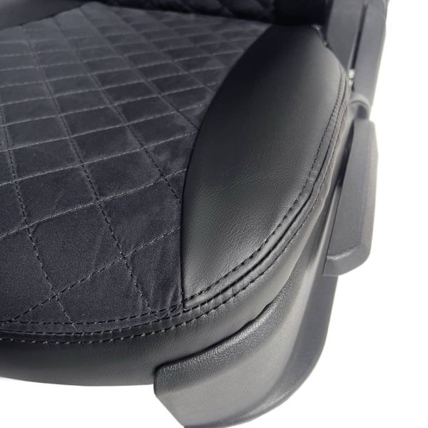 Чехлы Алькантара на Haval Jolion Чехлы Алькантара на Haval Jolion